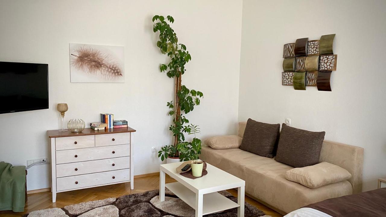 Apartment Im Gruenen Leoben  Eksteriør bilde