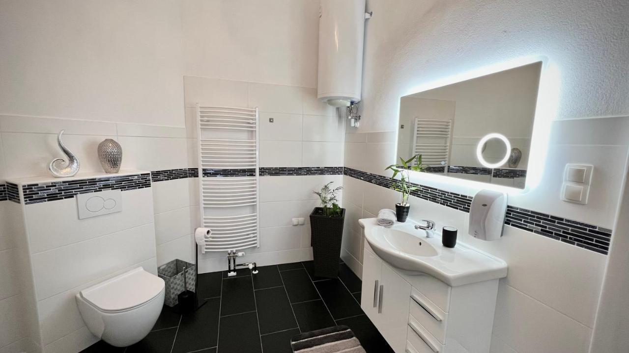 Apartment Im Gruenen Leoben  Eksteriør bilde