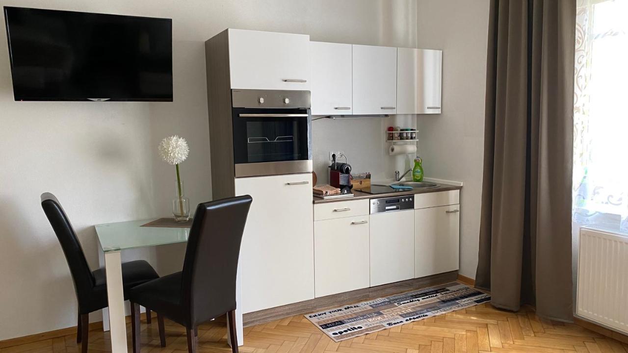 Apartment Im Gruenen Leoben  Eksteriør bilde